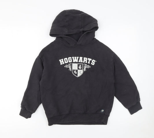 Additional front view of Marks & Spencer boys’ black harry potter hogwarts pullover hoodie 7-8 years