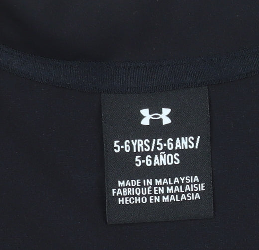 Brand and care label for Under Armour boys’ black 5-6 years sports 1/4 zip track jacket