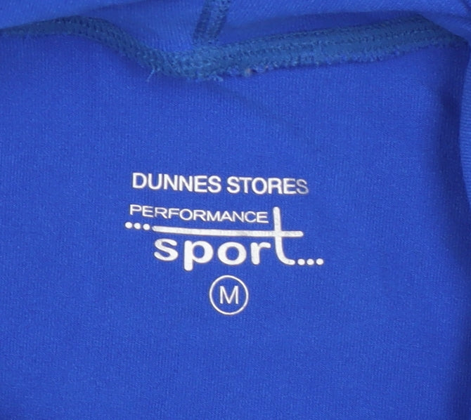 Brand and care label for Dunnes men’s blue athletic fit pullover hoodie, size M