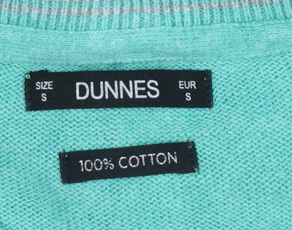 Brand and care label for Dunnes Men’s Green Cotton V-Neck Jumper, size S