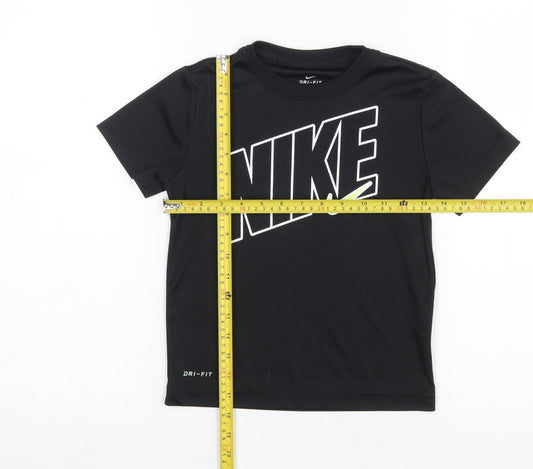 Nike Boys Black Dri-FIT Short Sleeve Sports T-Shirt 5-6 Years