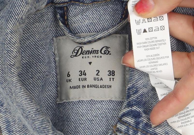 Brand and care label for Denim Co. women’s blue denim basic jacket, size UK 6