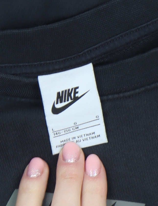 Additional view of Nike boys’ black air logo pullover sweatshirt size 146cm