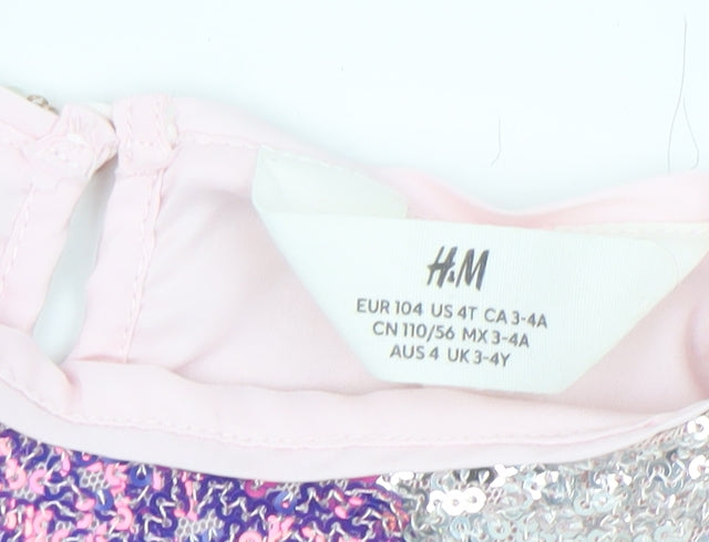 Additional view of H&M girls’ pink sequin cropped t-shirt 3-4 years party top