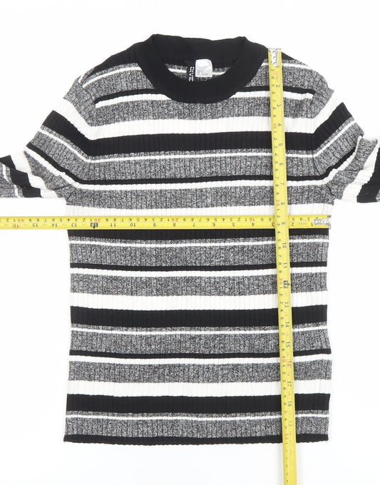 H&M Divided Women’s Black Striped Rib Knit Pullover Jumper Size S
