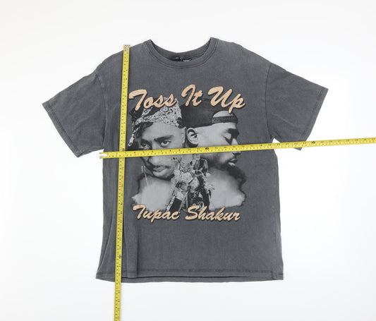 Bershka Men’s Grey Tupac Shakur Graphic Band T-Shirt XS