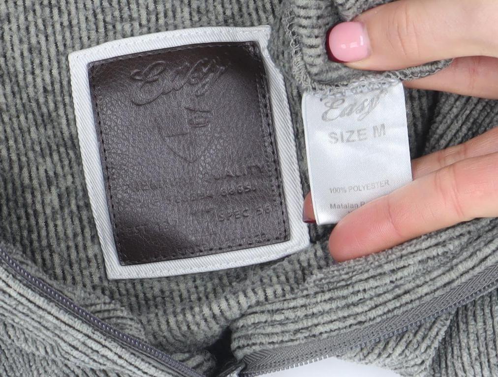 Brand and care label for Lee Cooper Men's Grey 1/4 Zip Mock Neck Knit Sweatshirt, size M