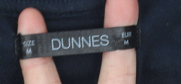 Brand and care label for Dunnes Men’s Black Cotton Blend Crew Neck Sweatshirt, size M