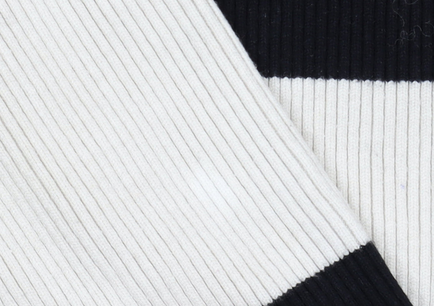 4th + Reckless Womens Black White Striped V-Neck Knit Jumper Size 20