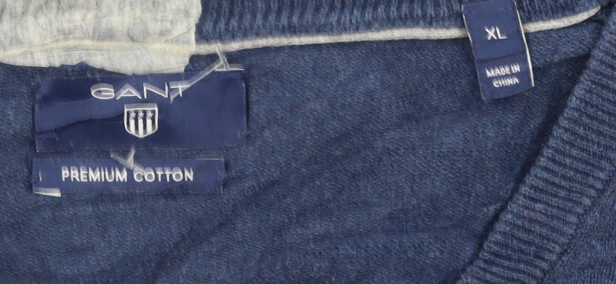 Brand and care label for GANT Men's Blue XL V-Neck Cotton jumper