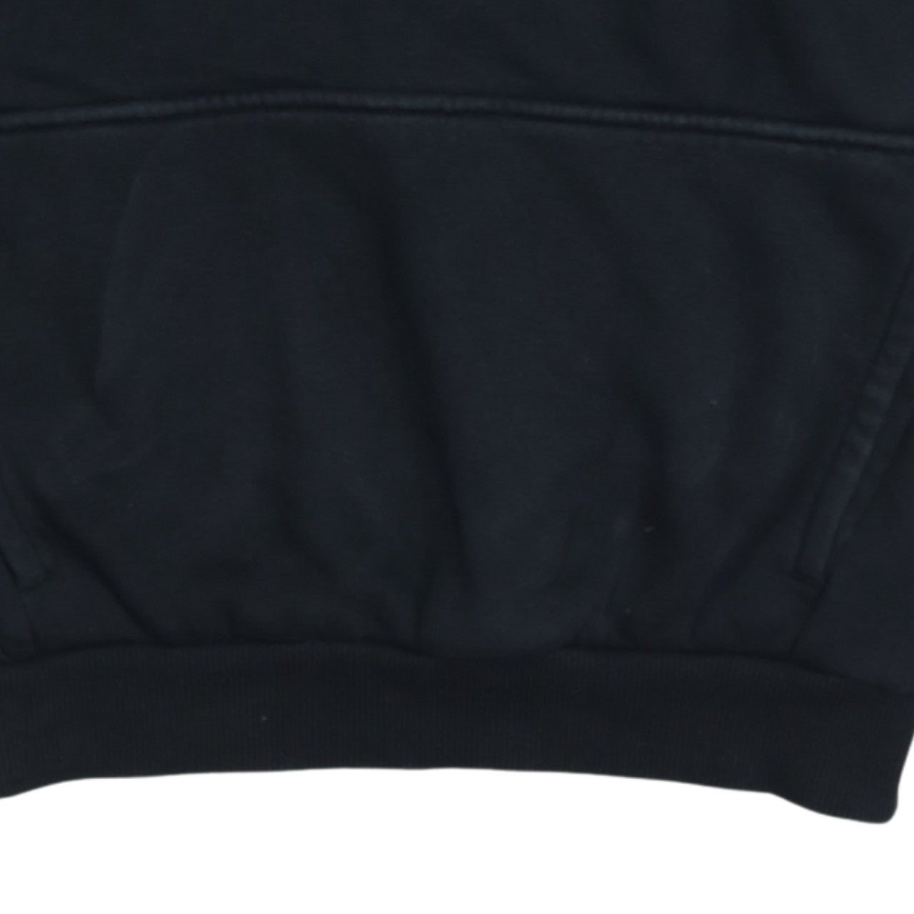 Additional view of Nike boys’ black pullover fleece hoodie size 158cm regular fit