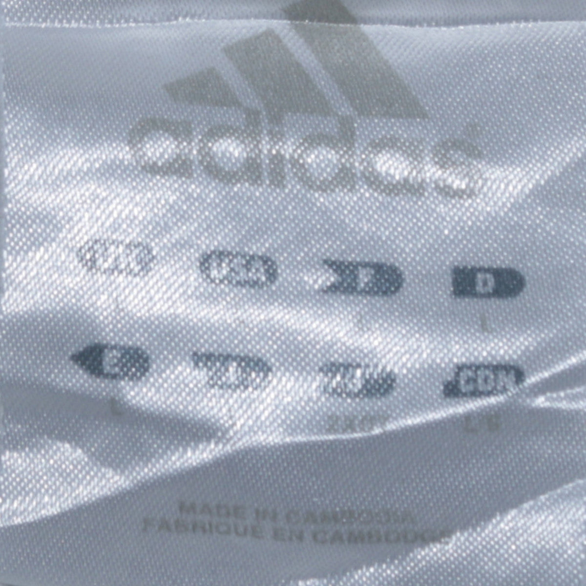 Close-up detail of Adidas Men’s Beige Pullover Hoodie, size S, Logo Fleece Sweatshirt