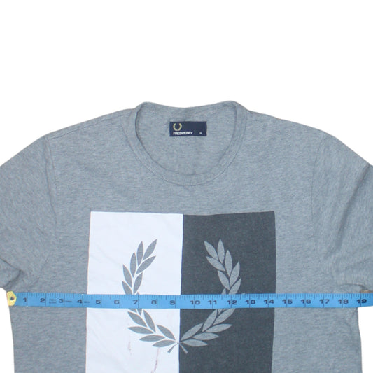Fred Perry Men's Grey Graphic Logo T-Shirt Size M