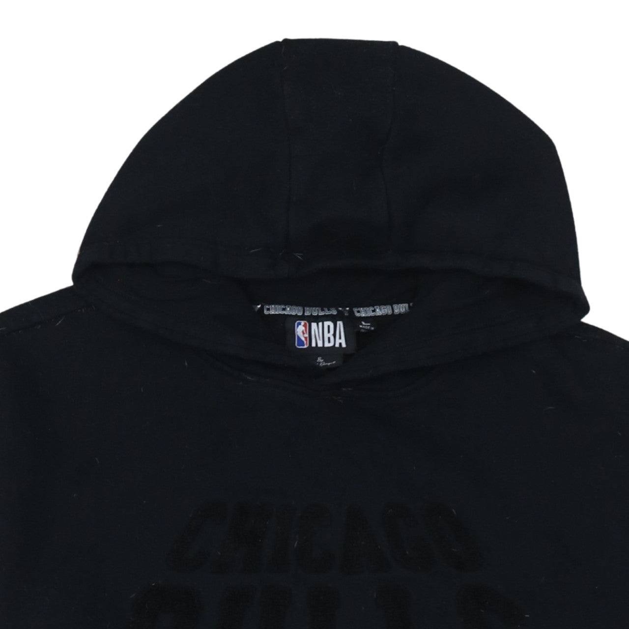 NBA Chicago Bulls Men's Black Large Pullover Hoodie