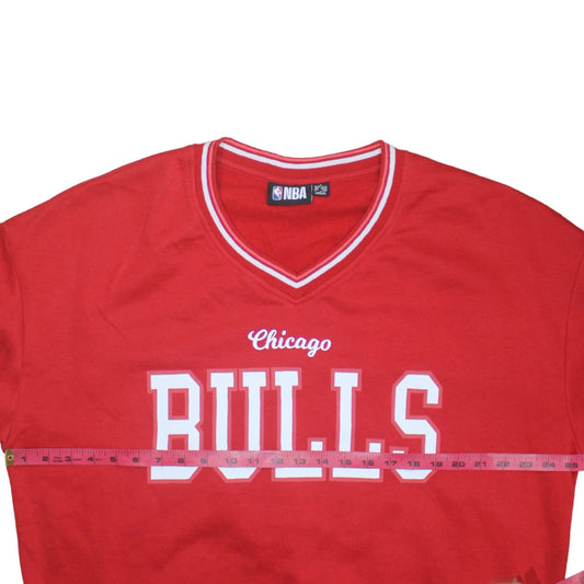 NBA Women Red Chicago Bulls V-Neck Pullover Sweatshirt Medium