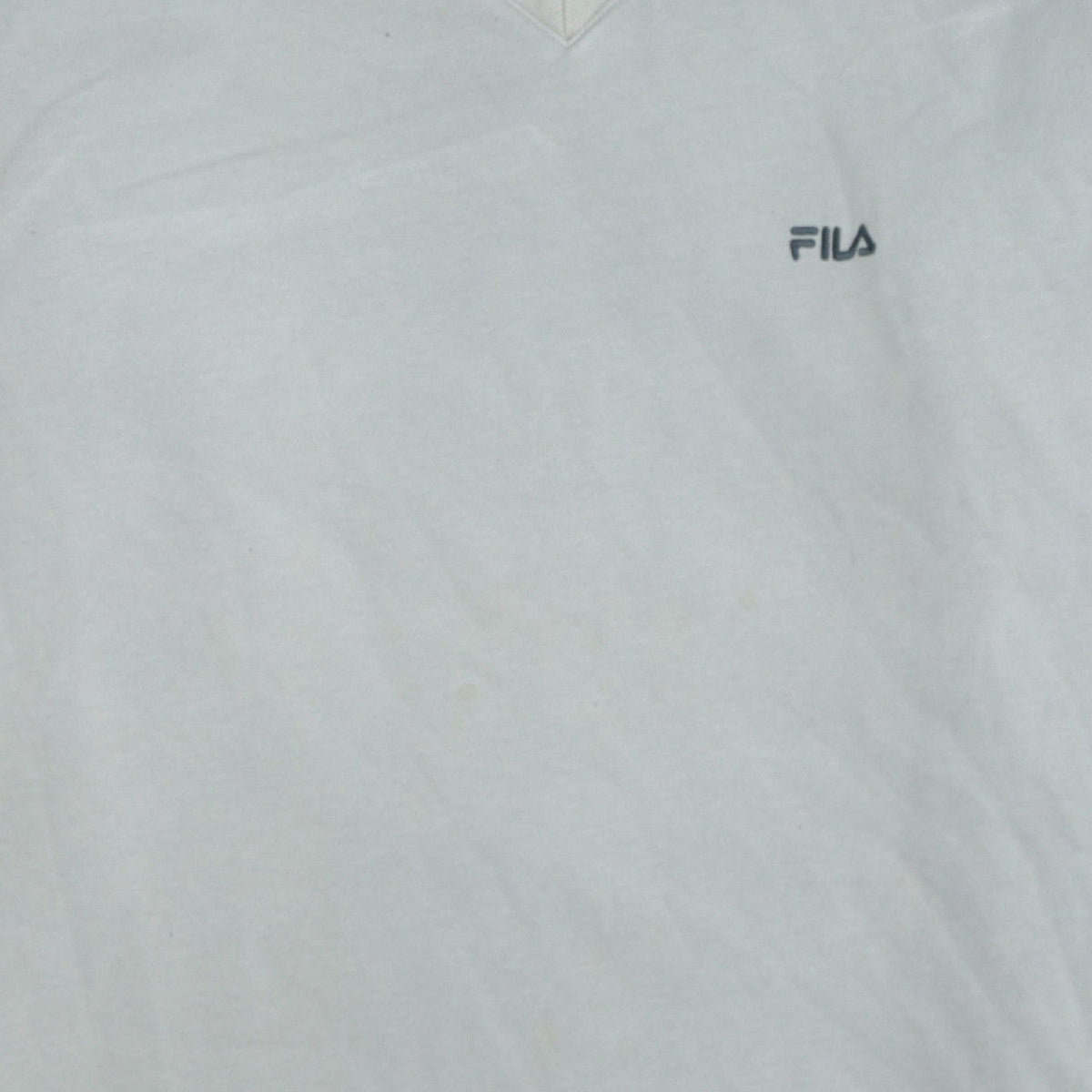 Brand and care label for Fila Men’s Grey V-Neck Pullover Sweatshirt XL Classic Sports