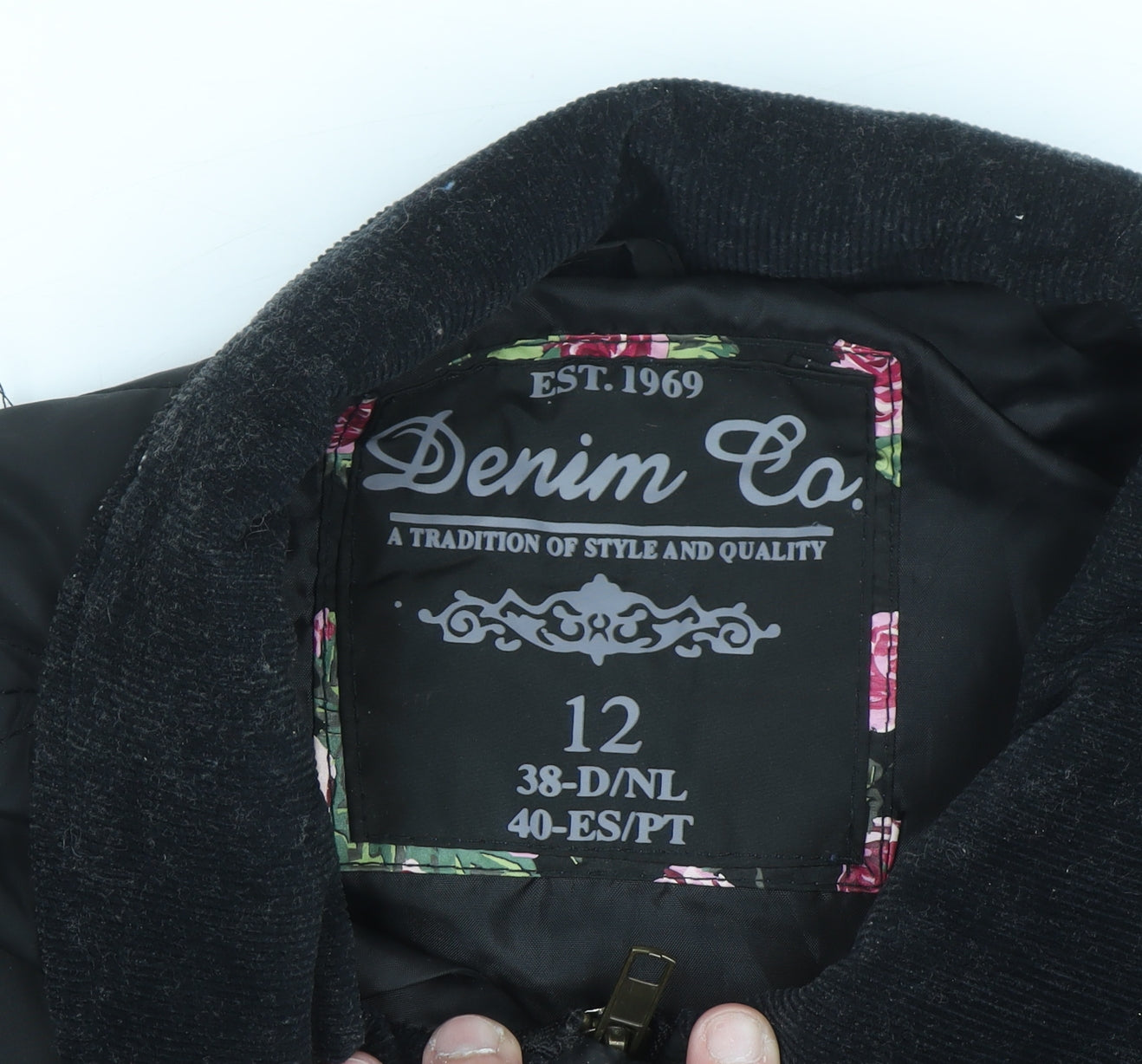 Denim Co Women’s Black Quilted Short Jacket Size 12 Classic Style