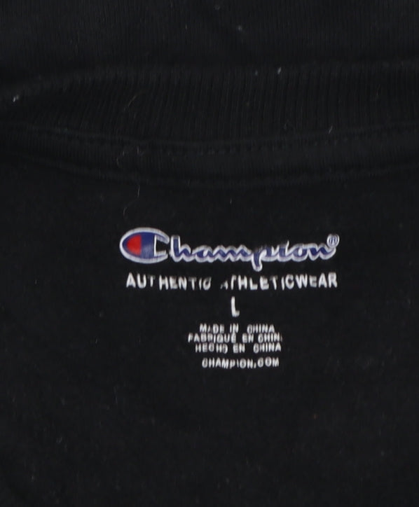 Brand and care label for Champion boys’ black pullover sweatshirt l logo fleece crew neck