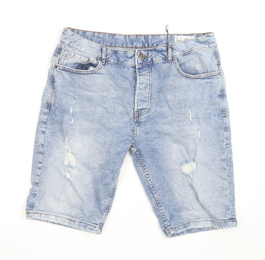 Additional front view of Denim Co. Women Blue Slim Fit Light Wash Denim Shorts, size 34
