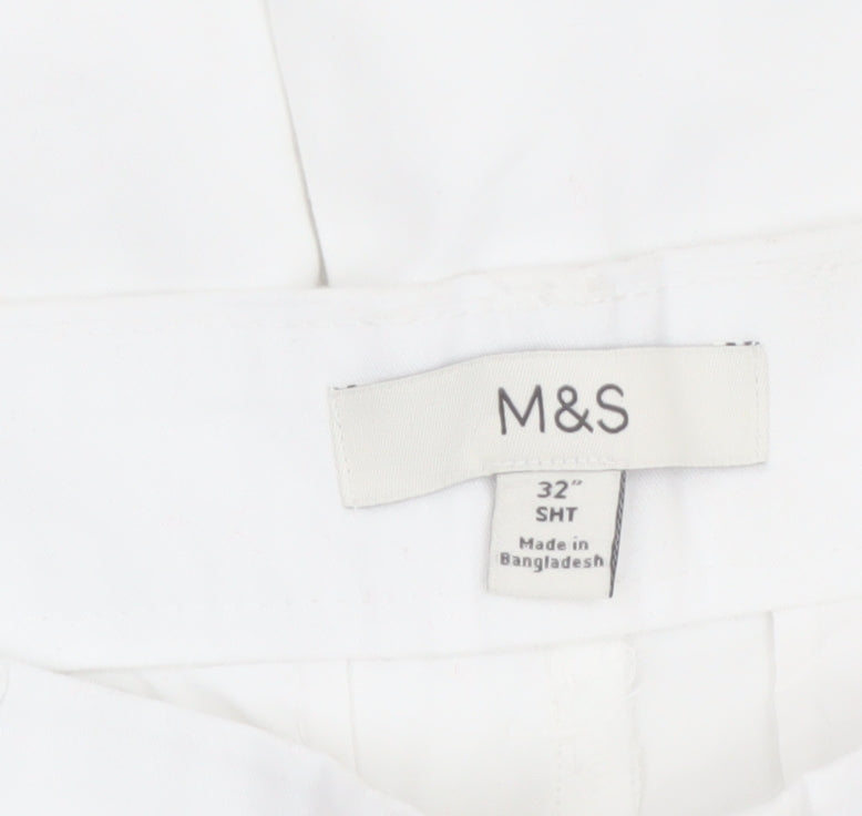 Marks and Spencer Men's White Regular Fit Chino Shorts 32 in