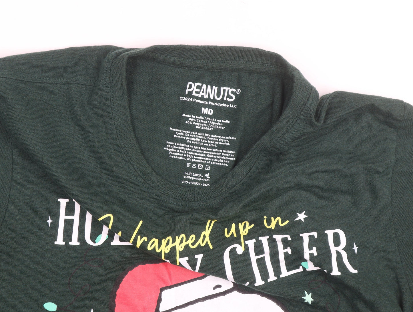 Peanuts Men's Green Snoopy Holiday Cheer Christmas T-Shirt Size M