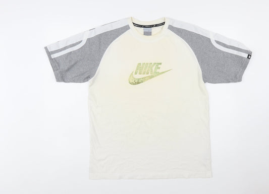 Nike Men's Grey and Cream Short Sleeve Crew Neck Graphic T-Shirt L