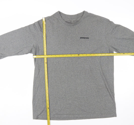 Patagonia Men's Grey Long Sleeve Regular Fit Cotton T-Shirt M