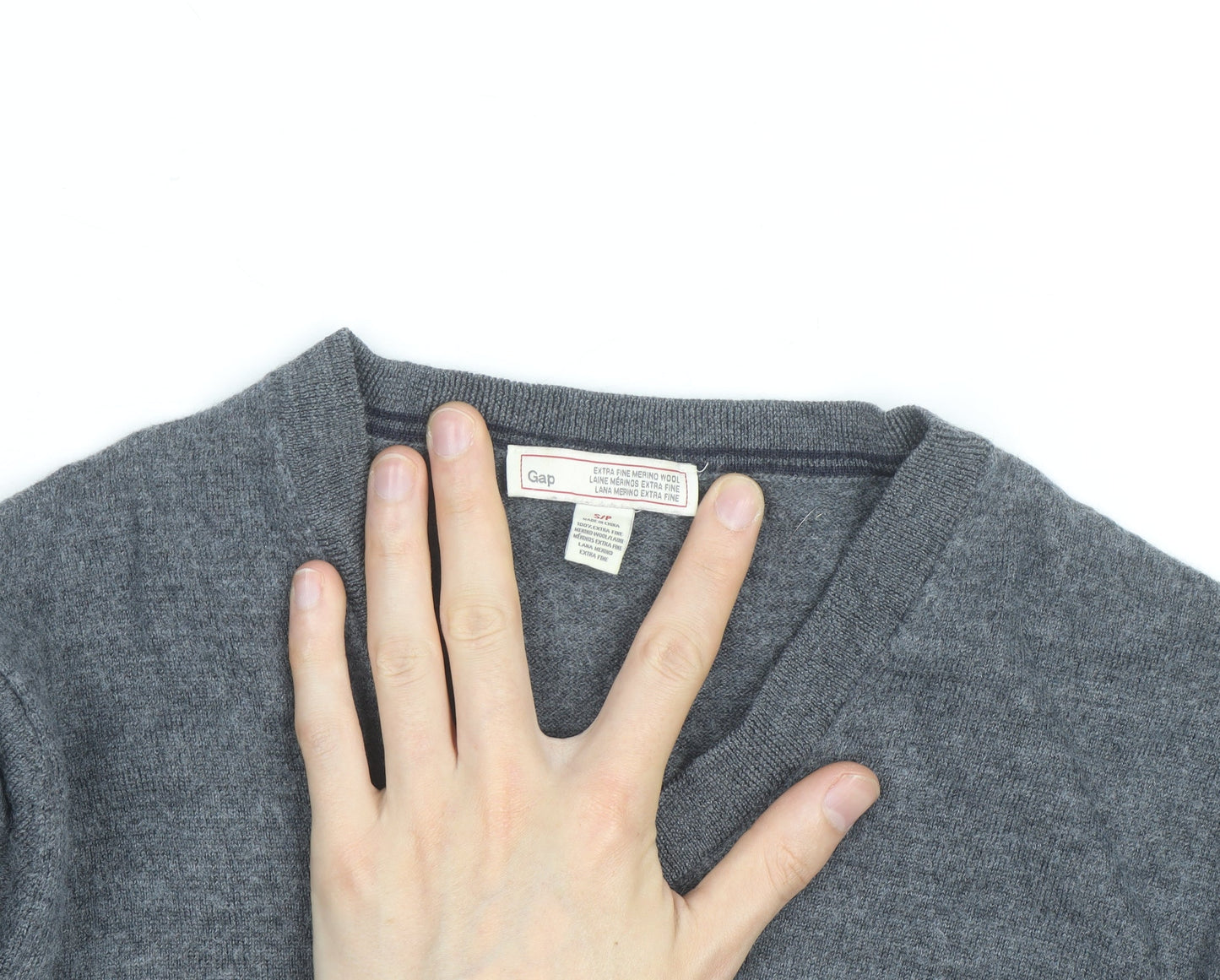 Gap Men's Grey V-Neck Merino Wool Pullover Jumper Size S