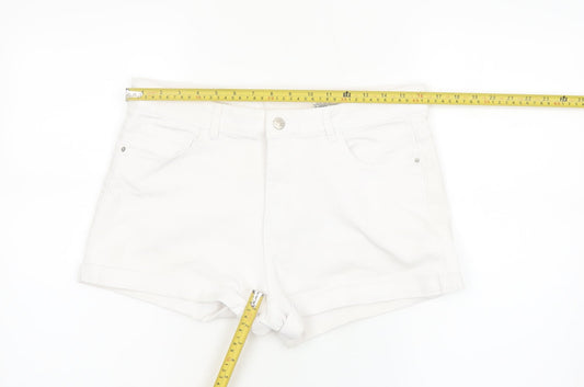 Peacocks Womens White Size 14 Denim Shorts 5-Pocket Design
