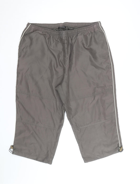 Bonmarché Women Brown Size 18 Cargo Shorts 100% Polyester Outdoor Style