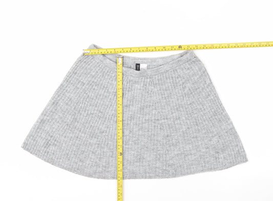 H&M Women’s Grey A-Line Knit Short Skirt Size M