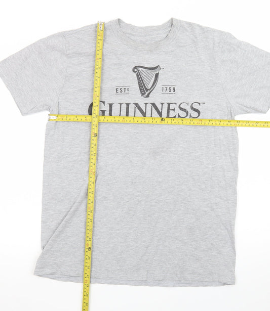 Guinness Men's Grey Short Sleeve Graphic T-Shirt Large