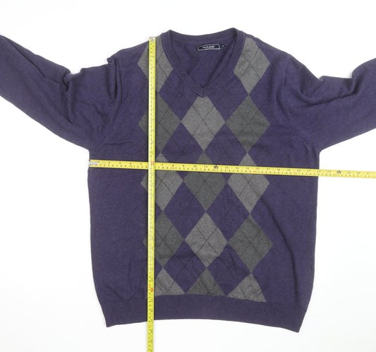 Maine New England Men's Purple Argyle V-Neck Cotton Jumper Medium
