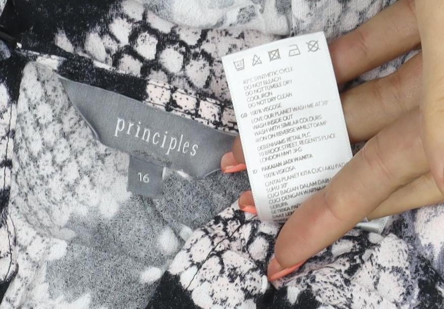 Principles Women Black Snake Print Shift Dress Size 16 Jersey