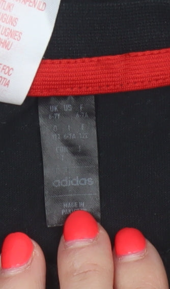 Brand and care label for Adidas boys’ black red 5-6 years logo jersey t-shirt