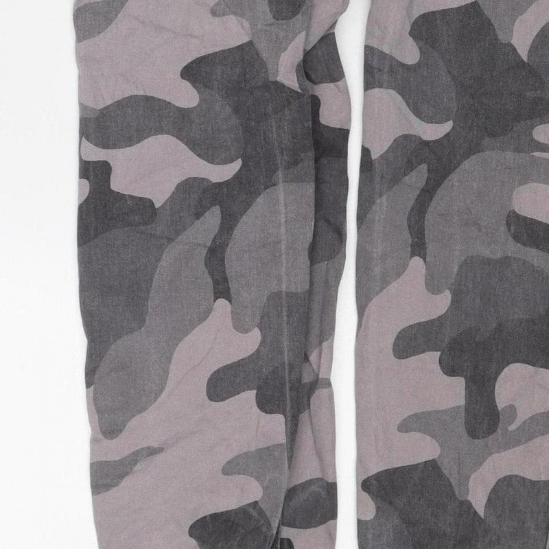 Hollister Women’s Grey Camo XS Ultra High Rise Mom Jeans Cargo