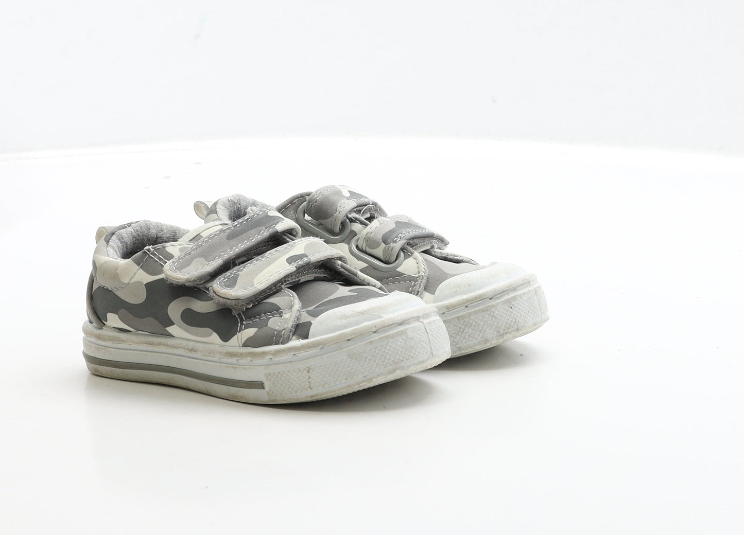 F&F Boys Grey Camouflage Polyester Trainer UK 5 22