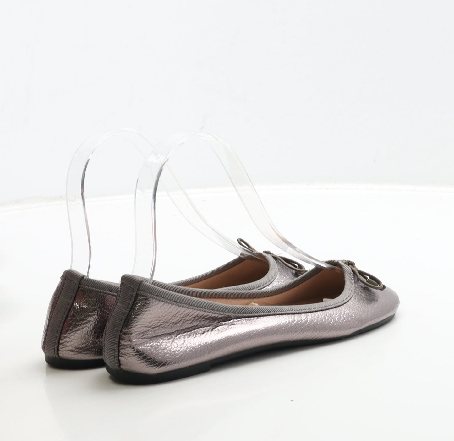 Primark Girls Grey Leather Ballet Flat UK 2 35
