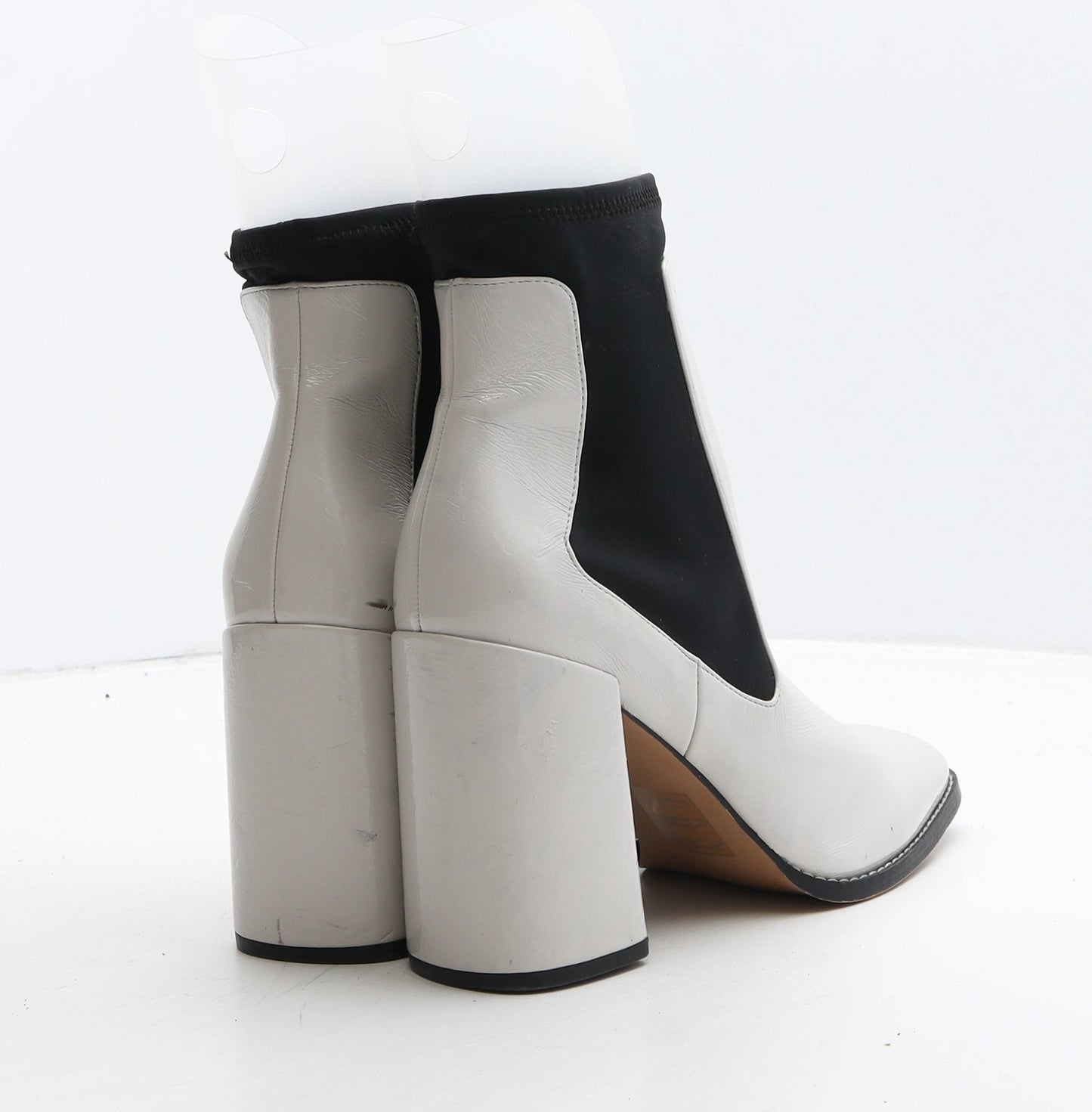 ASOS Womens Ivory Vinyl Chelsea Boot UK 7
