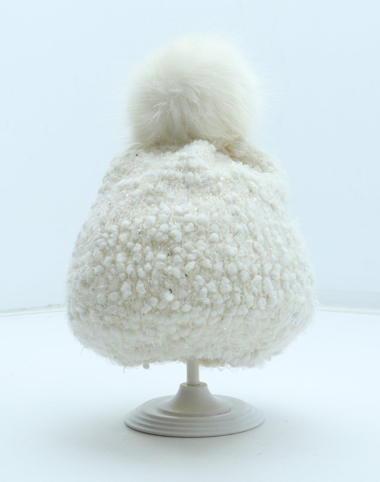 Atmosphere Womens White Acrylic Winter Hat One Size