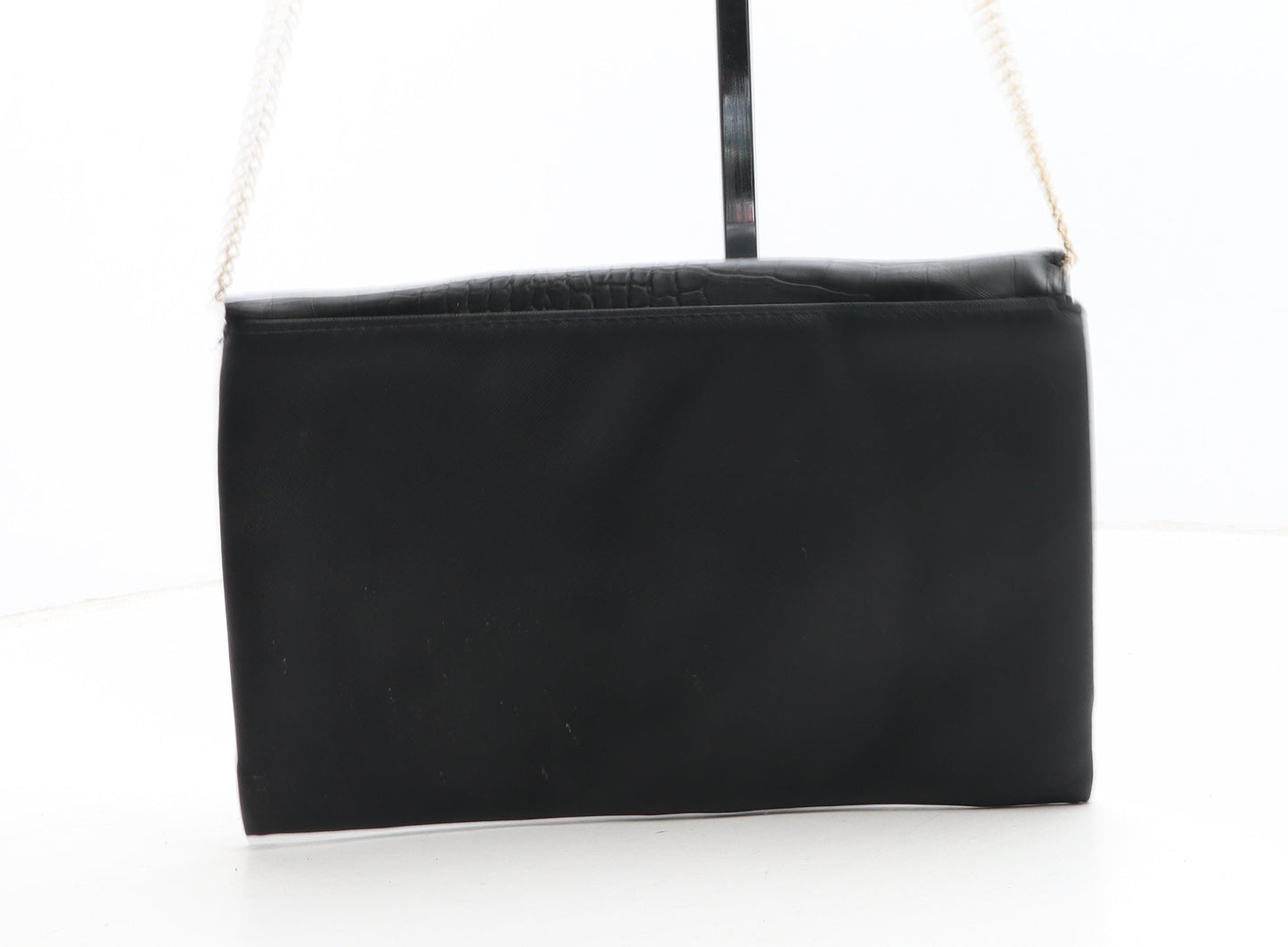 Preworn Womens Black Polyurethane Clutch Size Small - Croc Texture