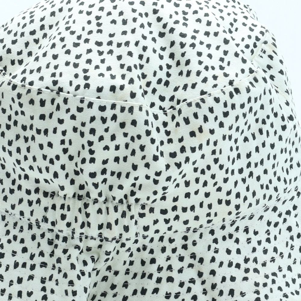Preworn Boys White Geometric Cotton Bucket Hat Size S