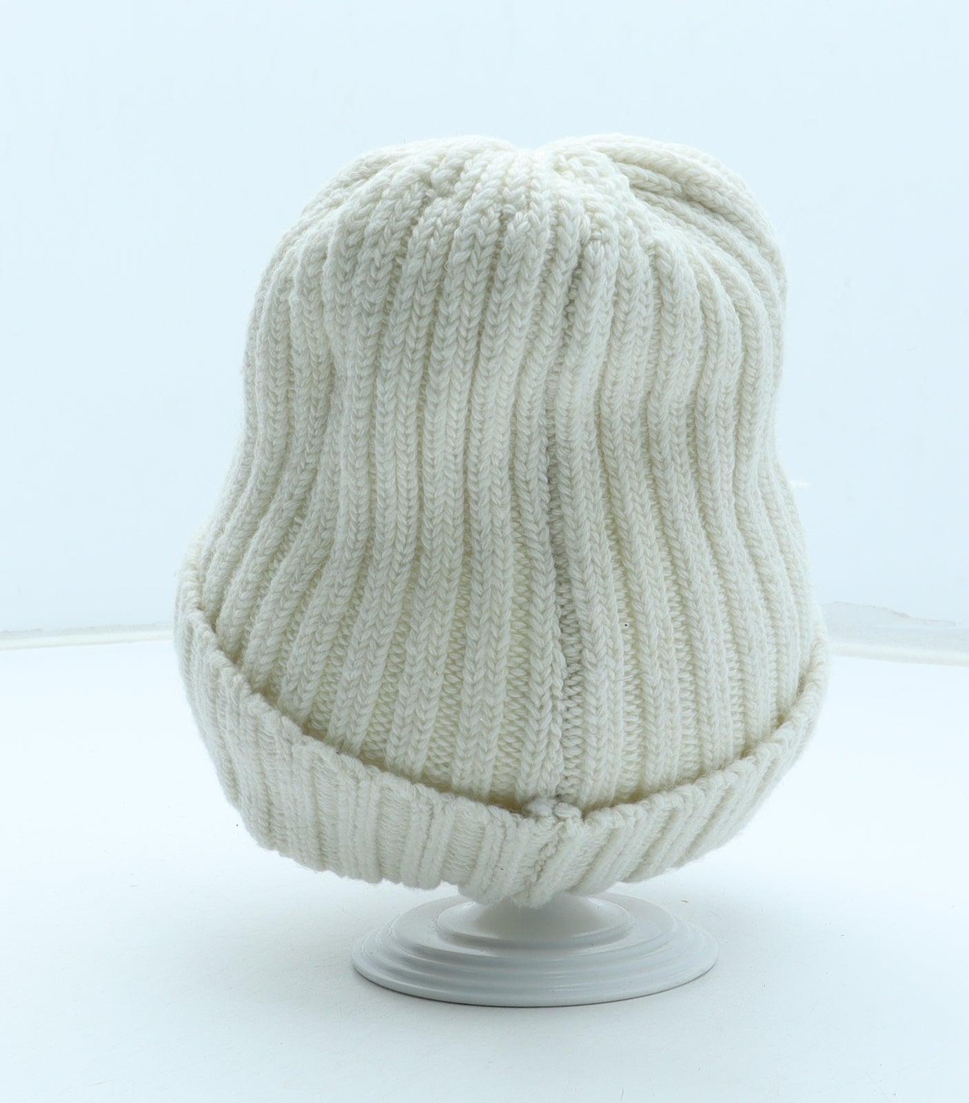 Preworn Womens White Acrylic Beanie One Size