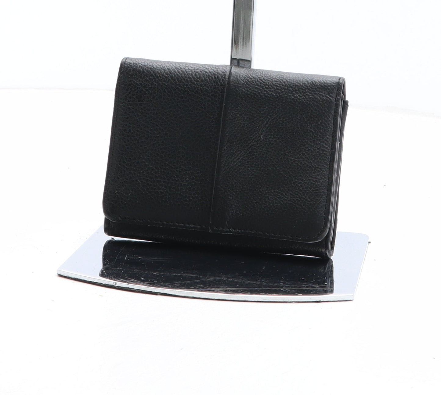 Preworn Womens Black Polyurethane Bow Tie Wallet Size S