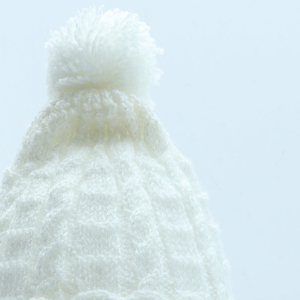 Preworn Girls White Acrylic Bobble Hat One Size