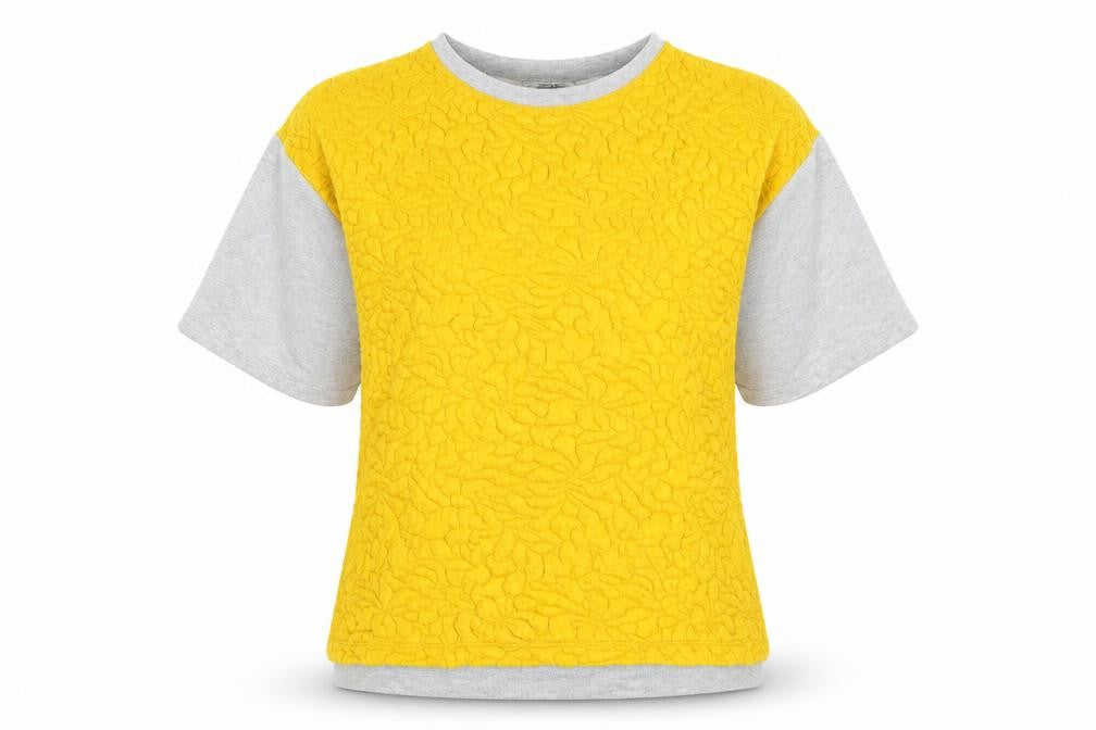 Front view of Pull&Bear women’s yellow pullover sweatshirt, size M
