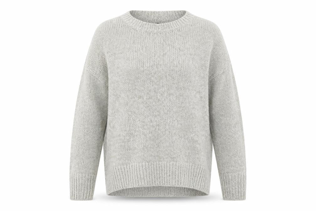 Front view of New Look women’s grey knit jumper, size M