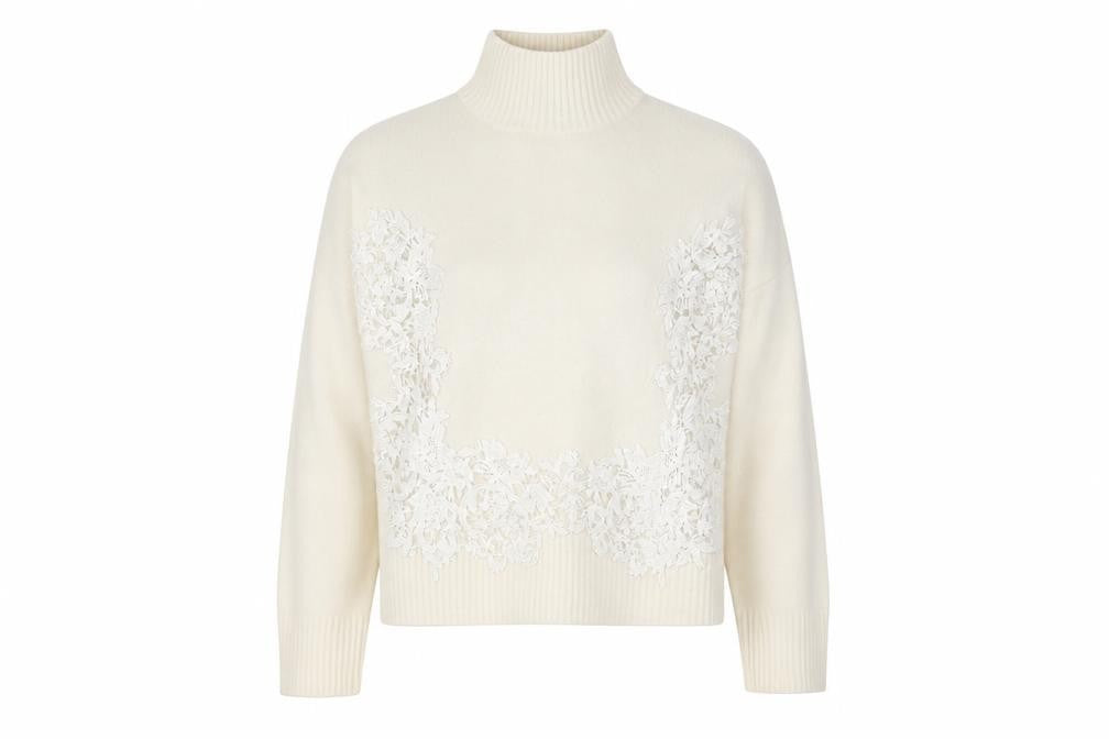 Front view of Marks & Spencer women’s ivory knit jumper, size M