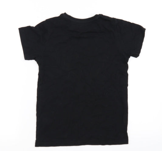 Preworn Boys Black   Basic T-Shirt Size 9 Years
