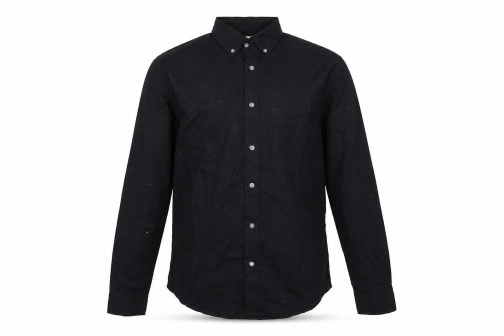 Front view of Old Navy men’s black woven button-up, size S